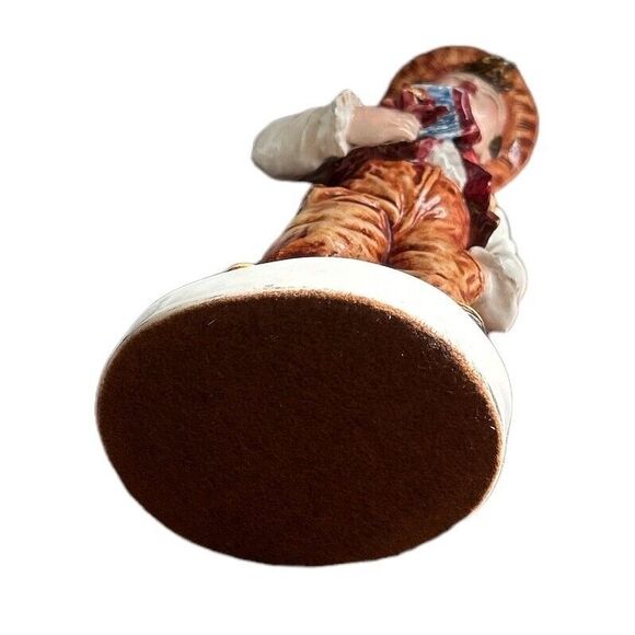 Rare Carlo Mollica Capodimonte Boy Holding Flowers Porcelain Figurine Signed - Picture 8 of 8